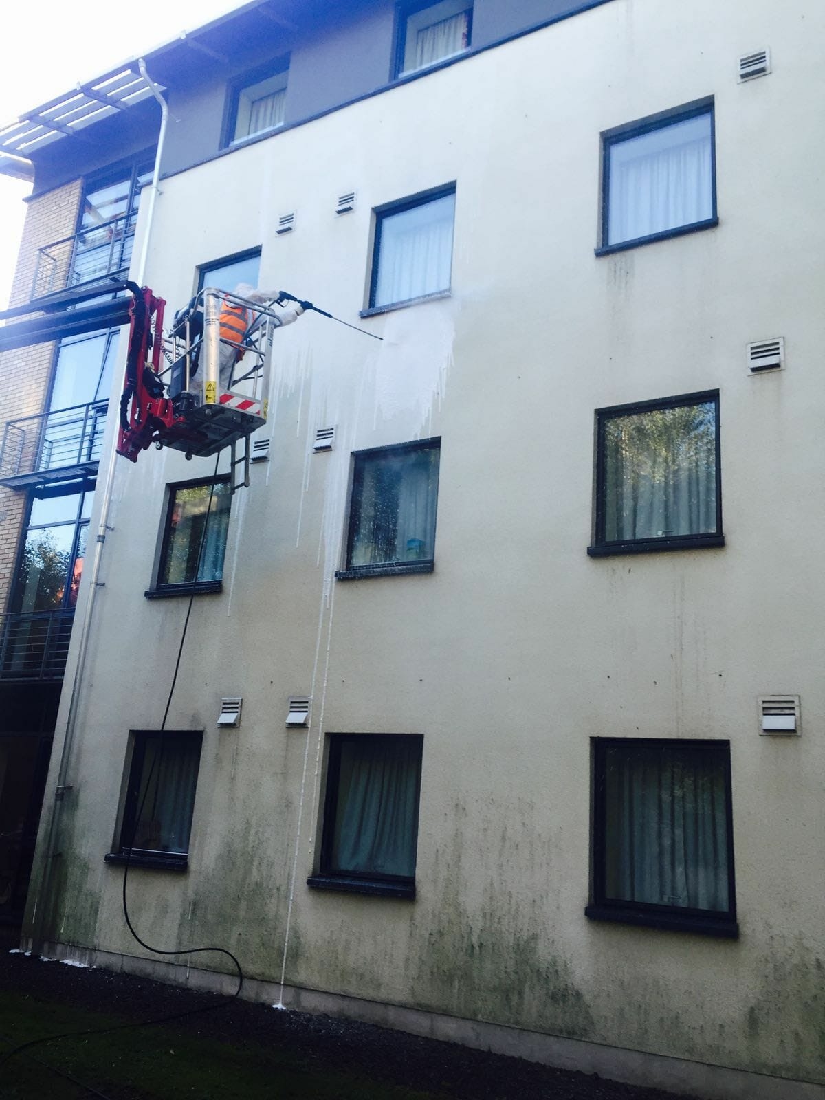 Example of Monocouche cleaning