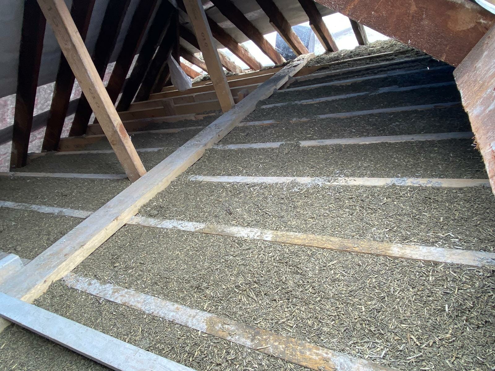 Hempcrete insulation